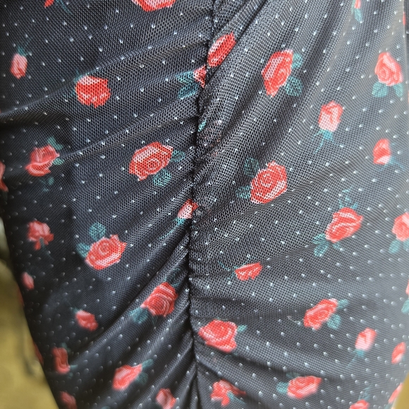 Black Dress with Red Rose Pattern - Picture 8 of 8